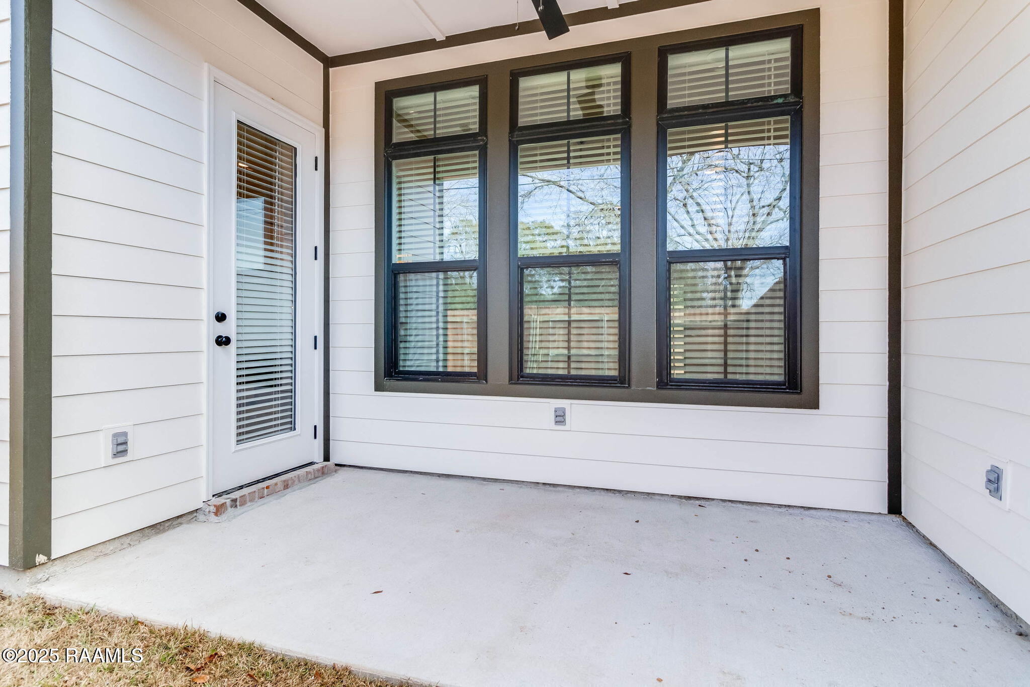 425 Heart D Farm Road Youngsville, LA 70592 - Photo 23 of 43 20250104015018244199000000-o