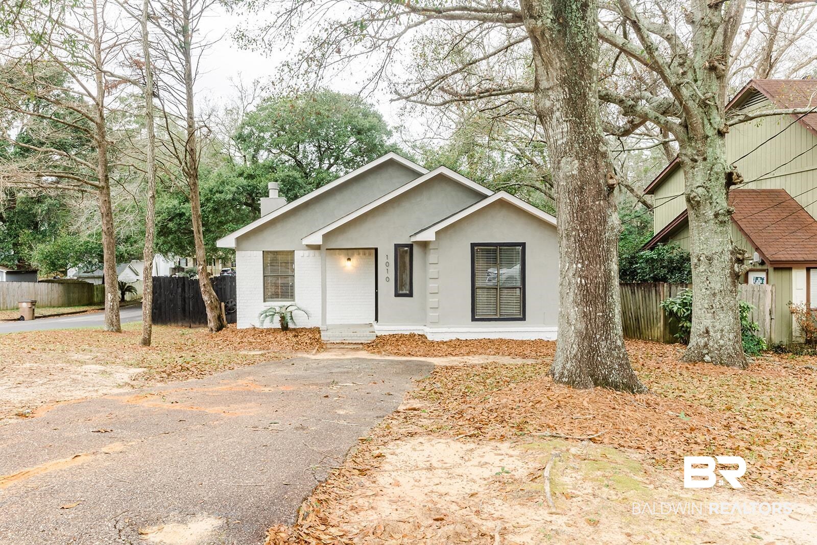 1010 McCay Avenue Mobile, AL 36609 - Photo 3 of 42