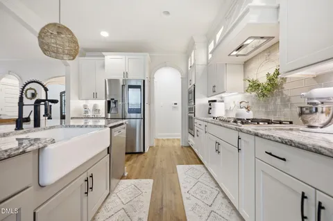 $1,000,000 | 1537 Sweetwater Lane, Raleigh, NC 27610