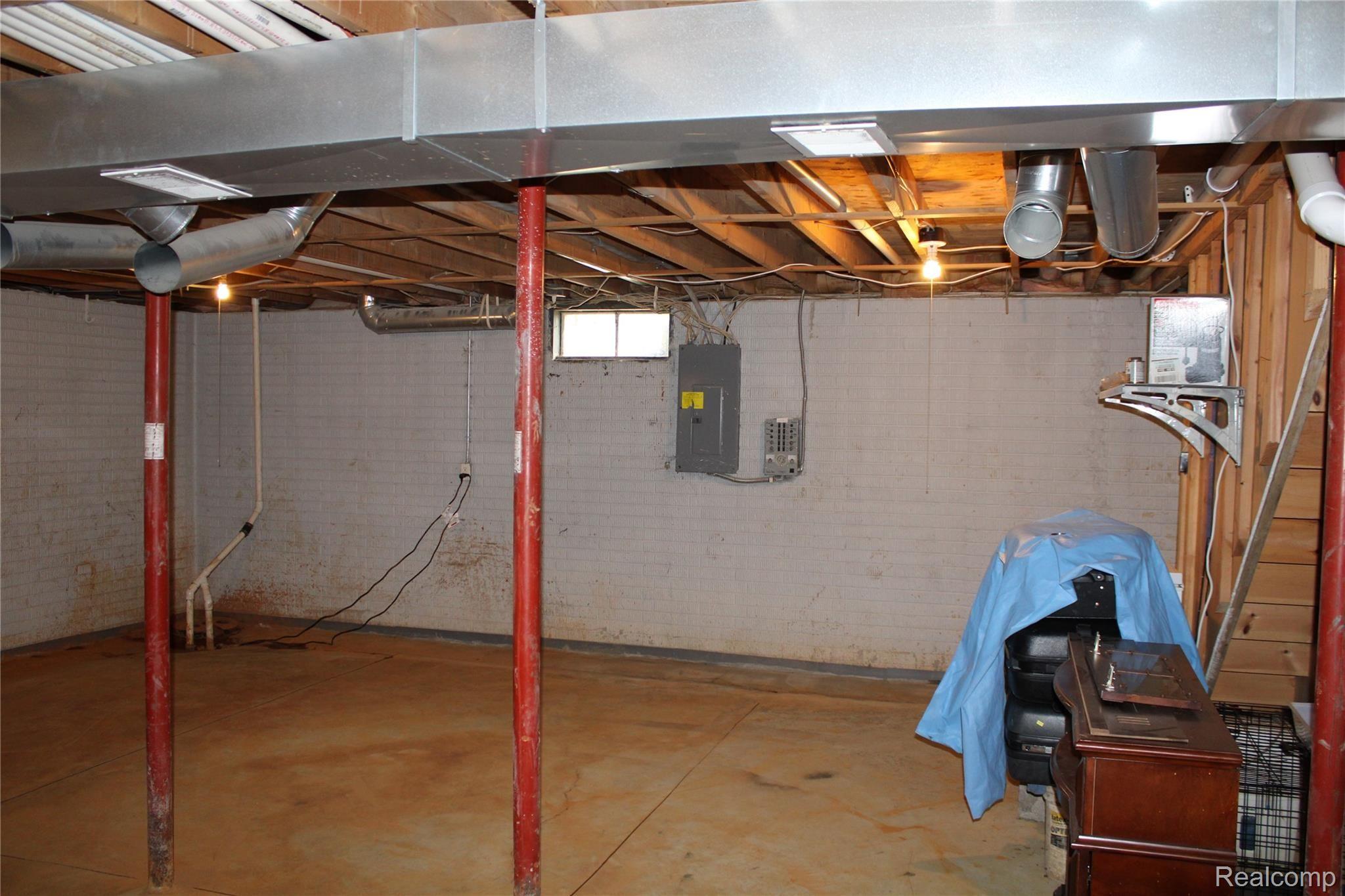 7203 Coldwater Road Flushing, MI 48433 - Photo 70 of 72 IMG_1601.JPG