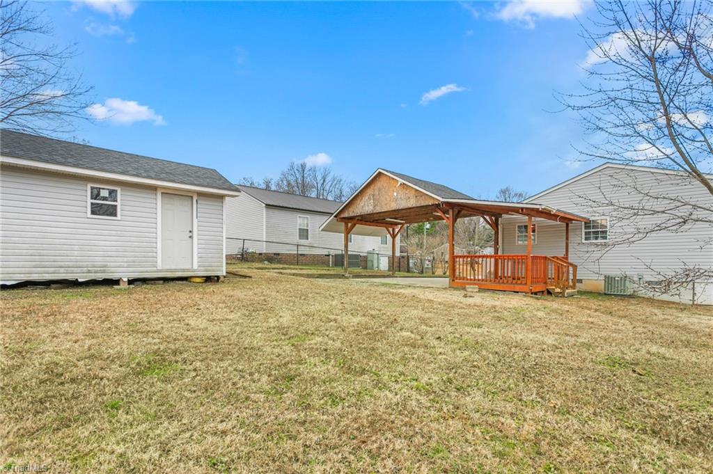 445 Key Street Burlington, NC 27217 - Photo 25 of 26