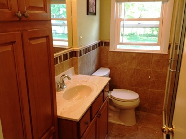 51 Falmouth Road Chicopee, MA 01020 - Photo 5 of 13 Gallery Image 5