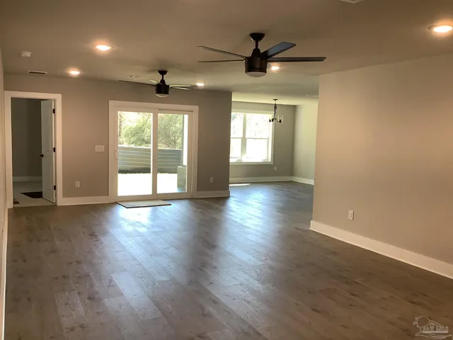 $327,500 | 6413 Sanders Street, Milton, FL 32570