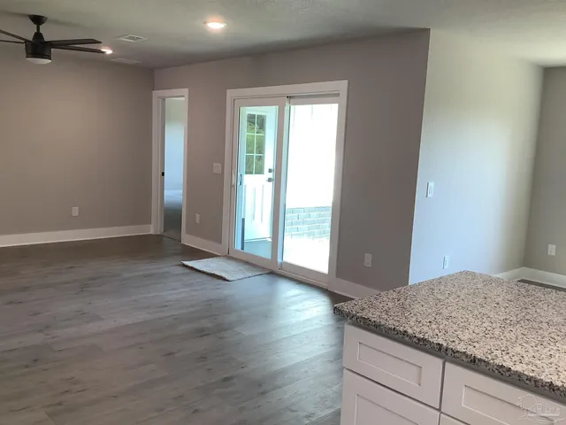 $327,500 | 6413 Sanders Street, Milton, FL 32570