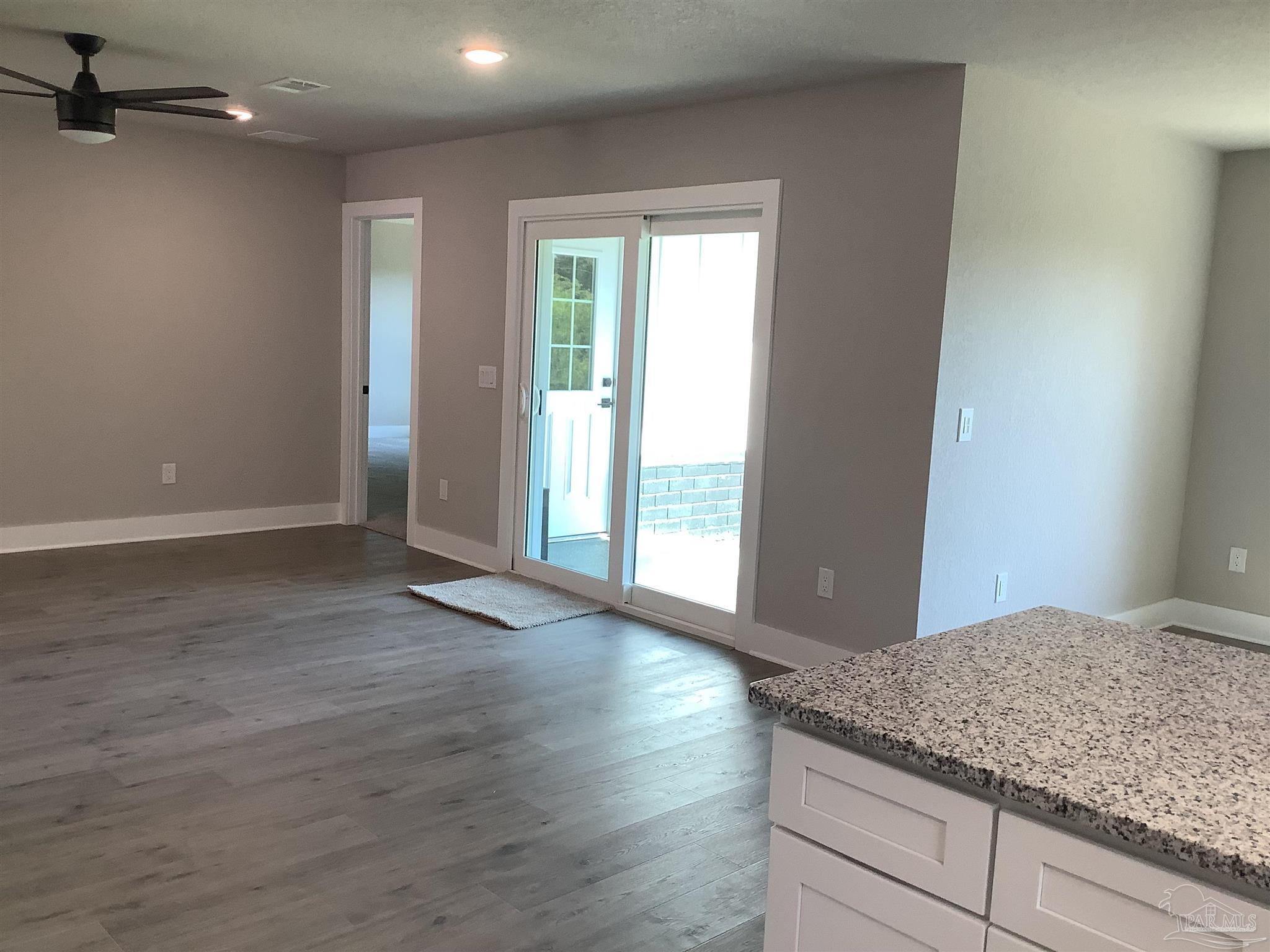 6413 Sanders Street Milton, FL 32570 - Photo 23 of 37