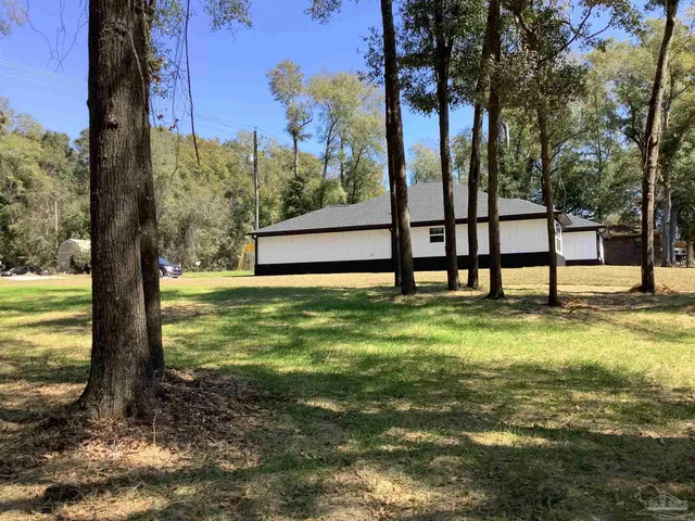 $327,500 | 6413 Sanders Street, Milton, FL 32570