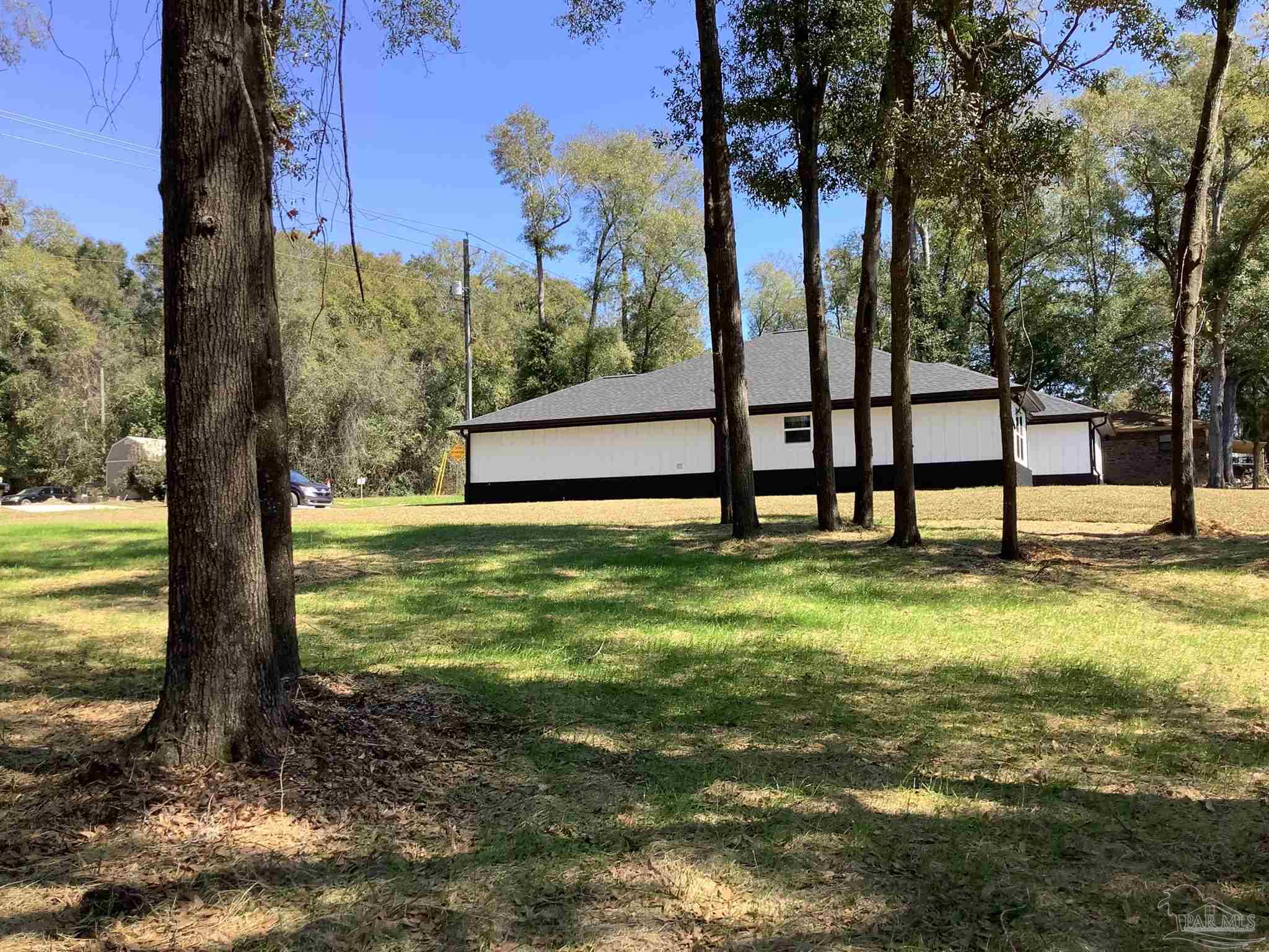 6413 Sanders Street Milton, FL 32570 - Photo 25 of 37