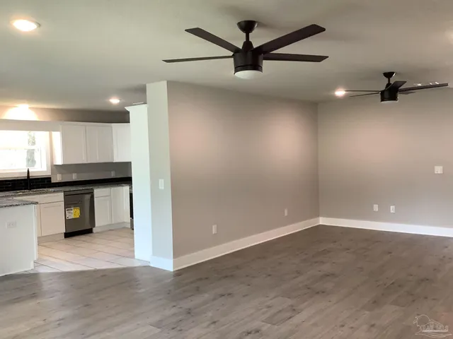 $327,500 | 6413 Sanders Street, Milton, FL 32570