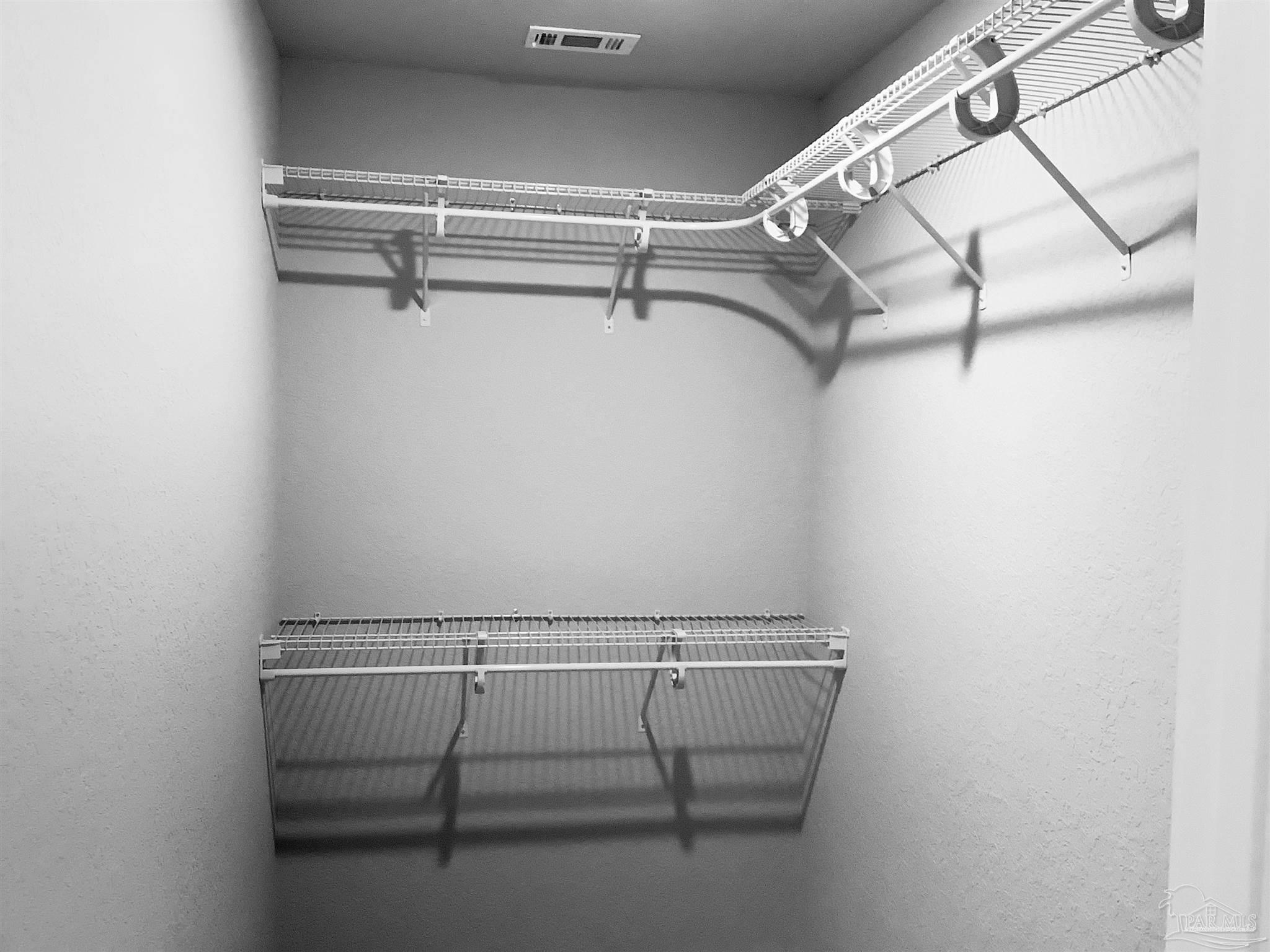 6413 Sanders Street Milton, FL 32570 - Photo 7 of 37