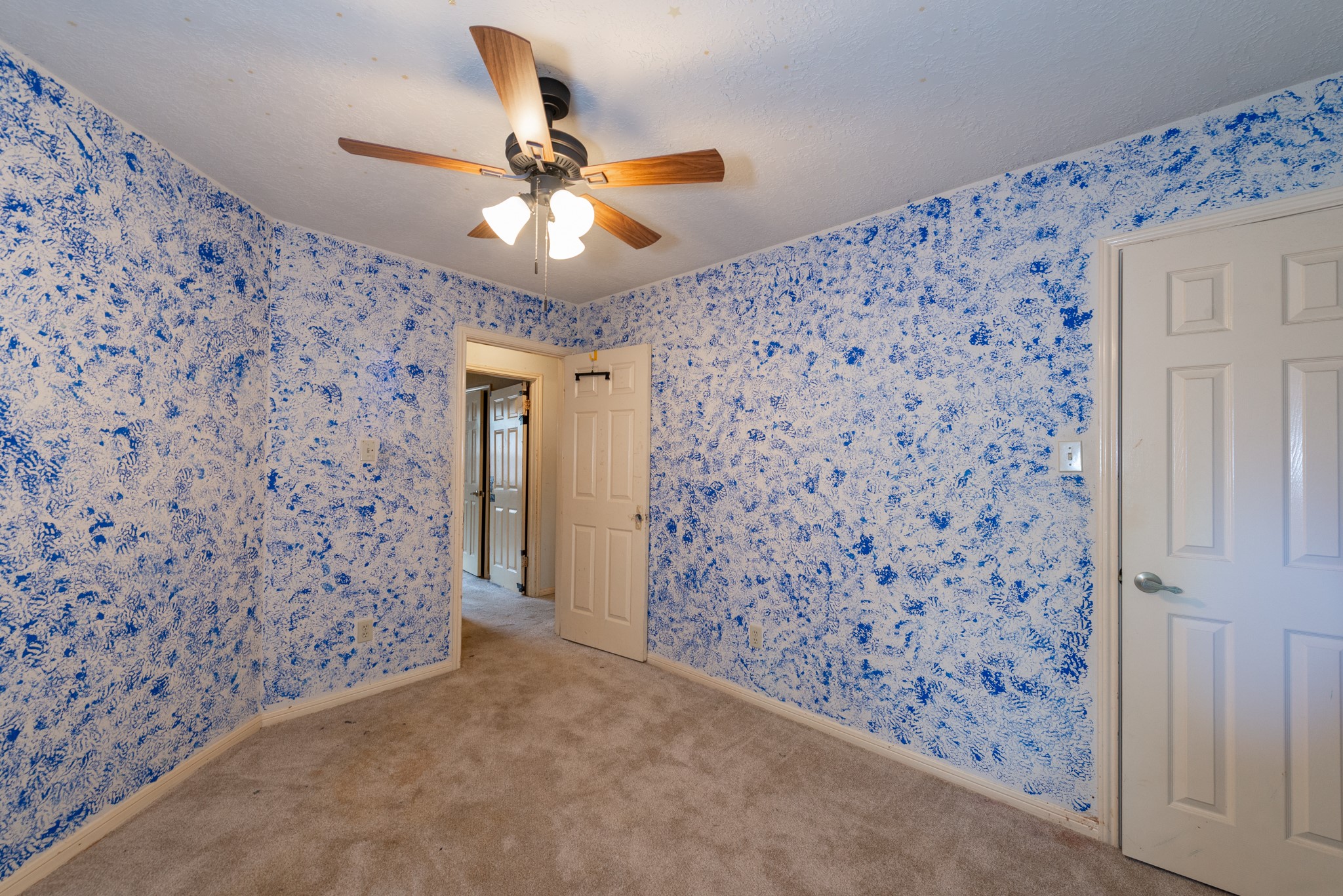 12203 Canterhurst Way Houston, TX 77065 - Photo 15 of 23 a view of a hallway