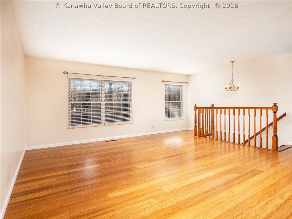 313 Eureka Road Charleston, WV 25314 - Photo 6 of 27 Gallery Image 6