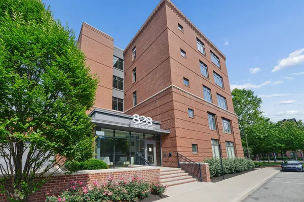 $549,900 | 828 Bobcat Avenue, Unit 207, Columbus, OH 43212