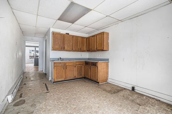 $130,000 | 174 Cherry Street, Battle Creek, MI 49017