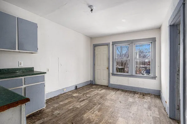 $130,000 | 174 Cherry Street, Battle Creek, MI 49017