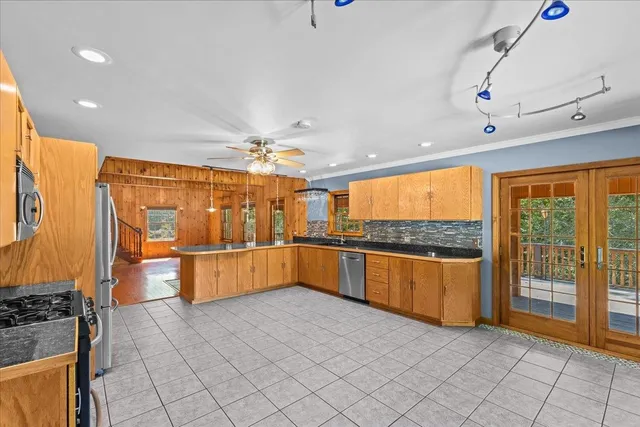 $609,900 | 3520 Hinesburg Hollow Road, Starksboro, VT 05487