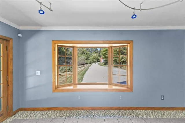 $609,900 | 3520 Hinesburg Hollow Road, Starksboro, VT 05487