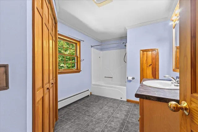 $609,900 | 3520 Hinesburg Hollow Road, Starksboro, VT 05487