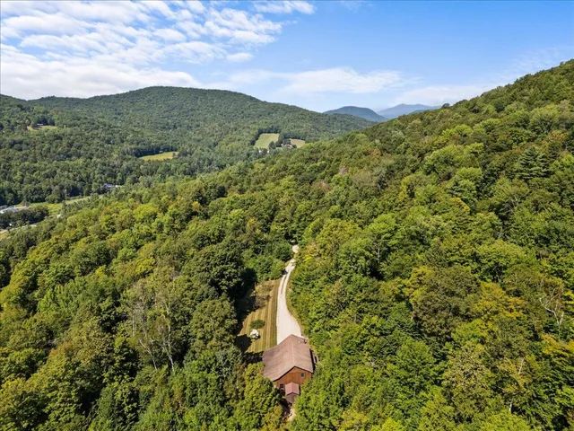 $609,900 | 3520 Hinesburg Hollow Road, Starksboro, VT 05487