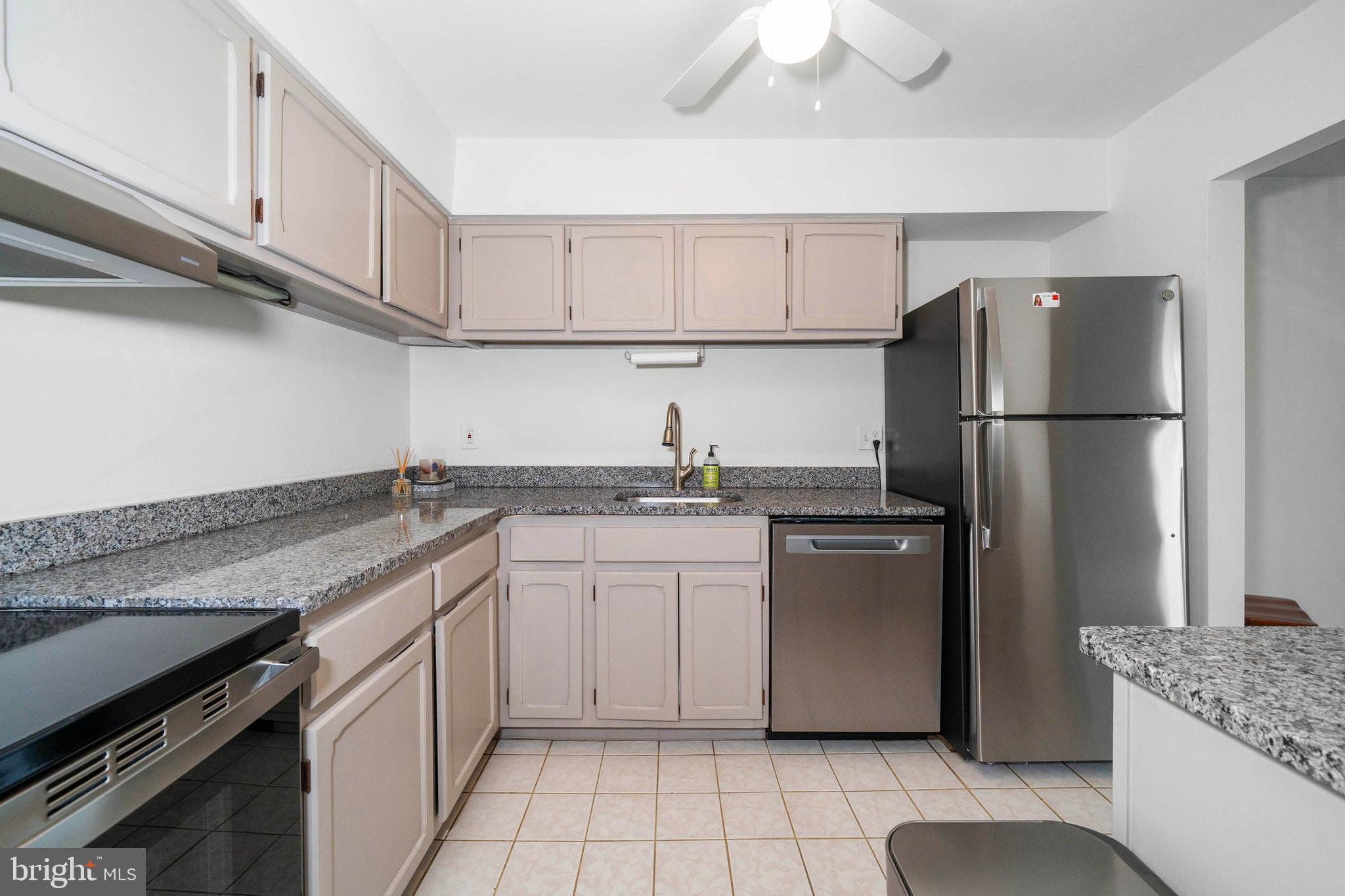 7 Rockford Road, Unit A012 Wilmington, DE 19806 - Photo 8 of 29