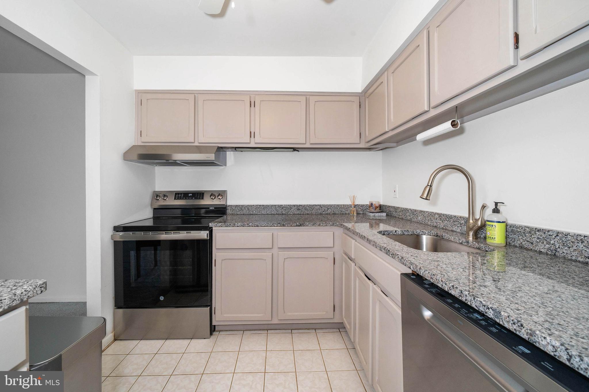 7 Rockford Road, Unit A012 Wilmington, DE 19806 - Photo 9 of 29