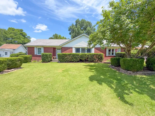 $285,500 | 544 East Madison Street, Pulaski, TN 38478