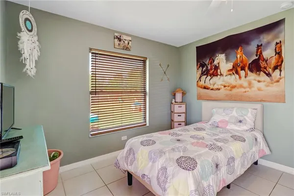 $2,795 | 2330 45th Avenue Northeast, Naples, FL 34120