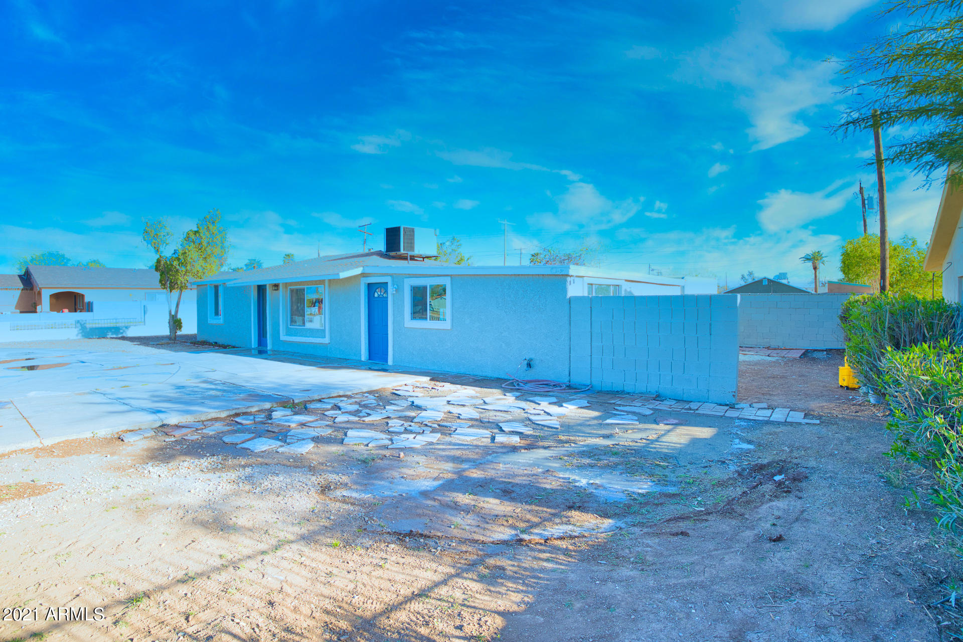 3003 West Monte Vista Road Phoenix, AZ 85009 - Photo 3 of 16 1A6A2244