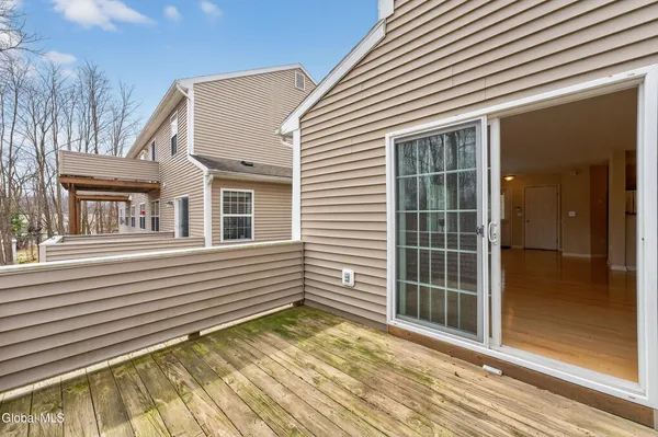 $249,900 | 32 Annabelle Place, Rotterdam, NY 12306