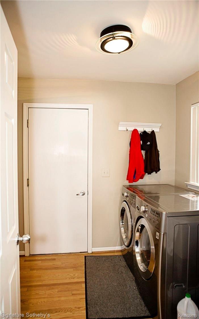651 Ruffner Avenue Birmingham, MI 48009 - Photo 18 of 35 Main floor Laundry room