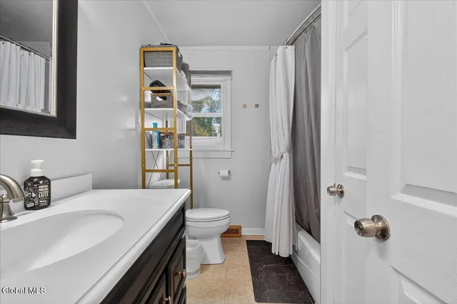 $355,000 | 205 East Palmer Avenue, Rotterdam, NY 12303