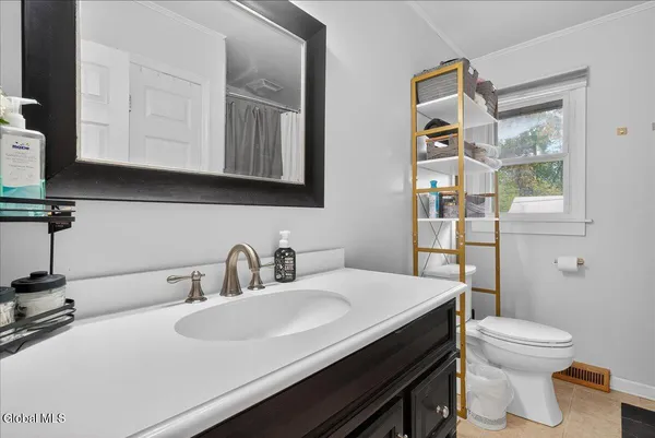 $348,000 | 205 East Palmer Avenue, Rotterdam, NY 12303