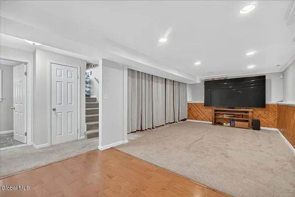 $348,000 | 205 East Palmer Avenue, Rotterdam, NY 12303