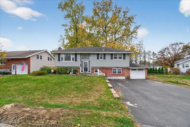 $355,000 | 205 East Palmer Avenue, Rotterdam, NY 12303