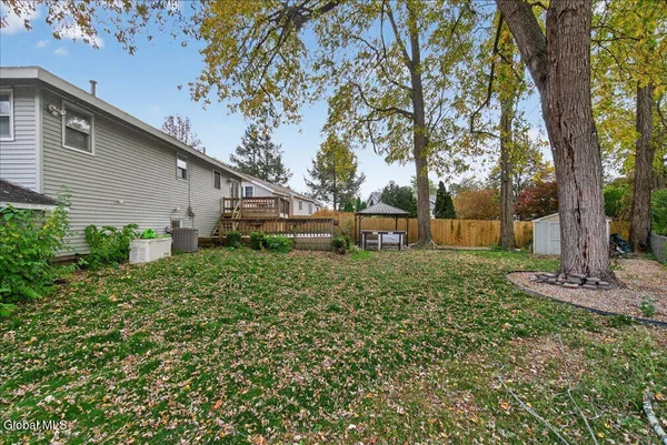 $348,000 | 205 East Palmer Avenue, Rotterdam, NY 12303