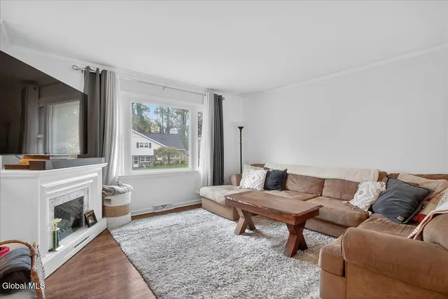 $355,000 | 205 East Palmer Avenue, Rotterdam, NY 12303