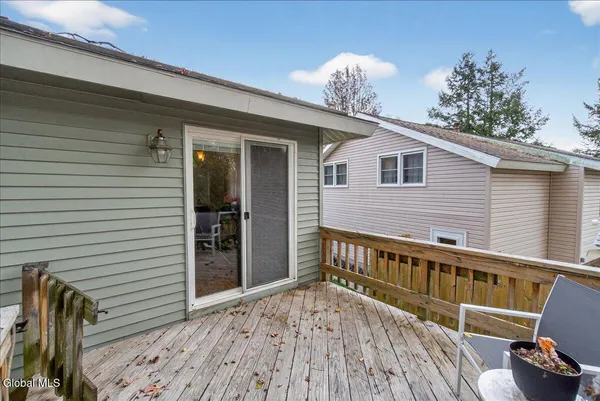 $348,000 | 205 East Palmer Avenue, Rotterdam, NY 12303