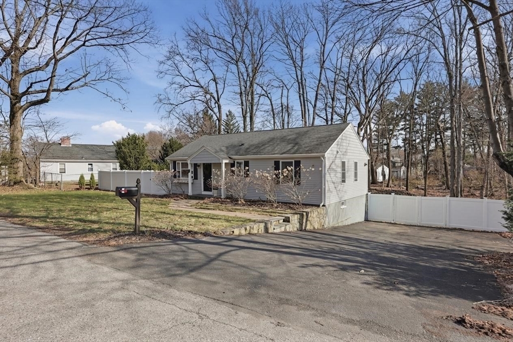 7 Maplewood Road Shrewsbury, MA 01545 - Photo 29 of 34 Gallery Image 29