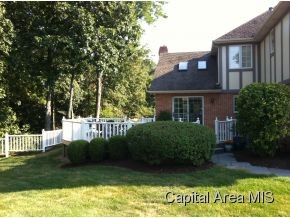808 Coventry Point Springfield, IL 62702 - Photo 8 of 24