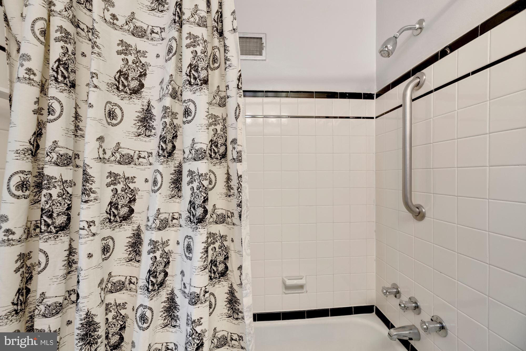 509 Margaret Drive Silver Spring, MD 20910 - Photo 24 of 41 Vintage black and white tile