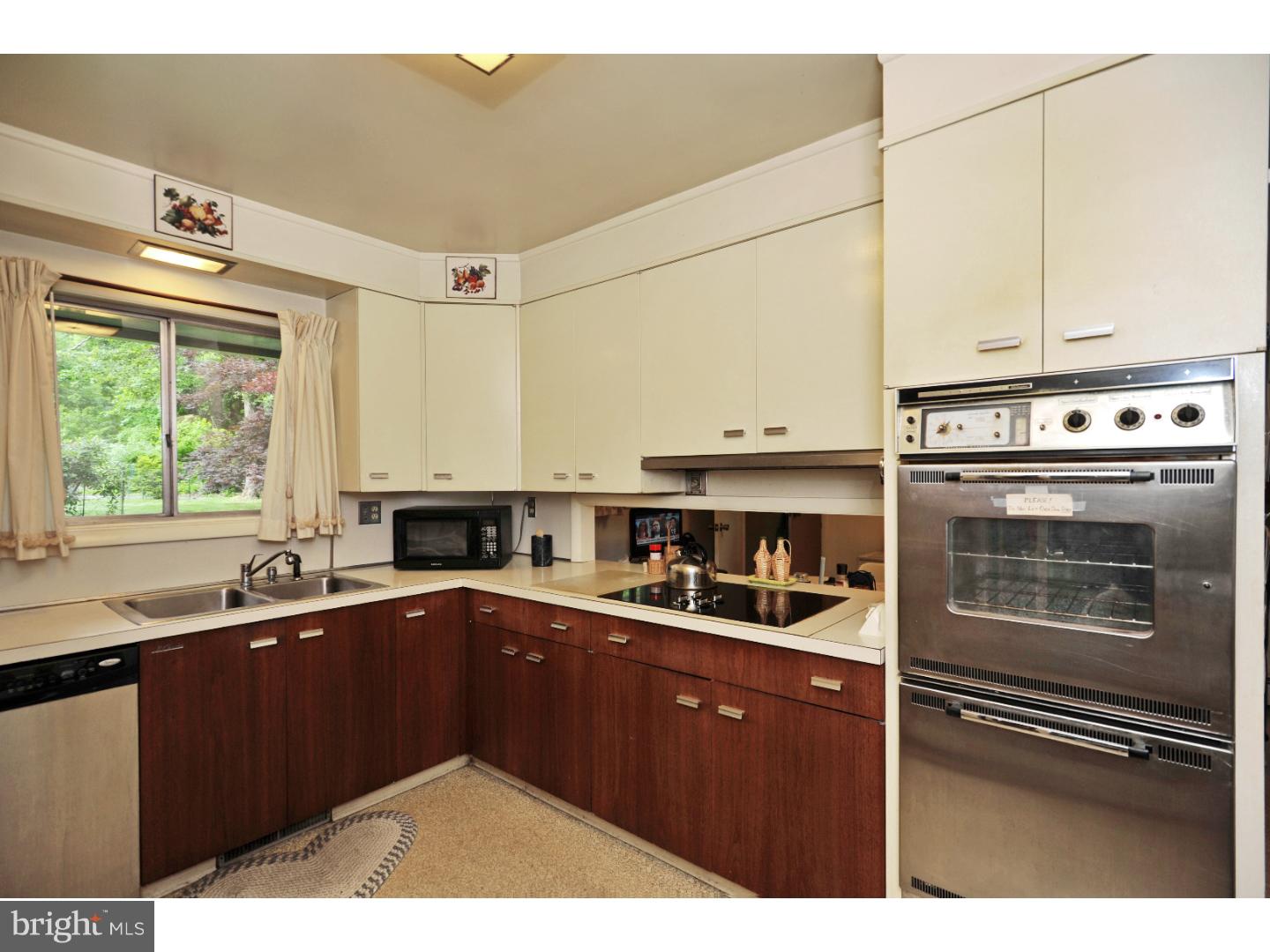 50 Diamond Rock Road Phoenixville, PA 19460 - Photo 10 of 22 Kitchen