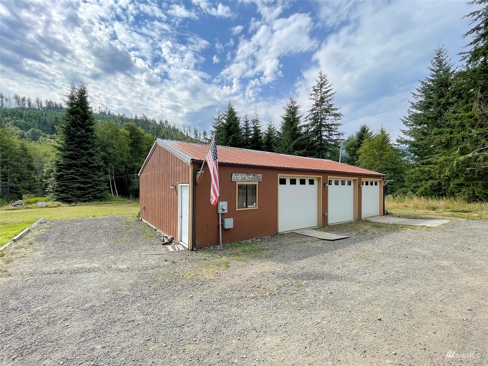 2423 Eden Valley Road Port Angeles, WA 98363 - Photo 3 of 39 Gallery Image 3