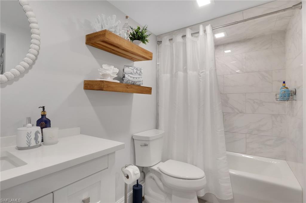 3 Bluebill Avenue, Unit 512 Naples, FL 34108 - Photo 14 of 25