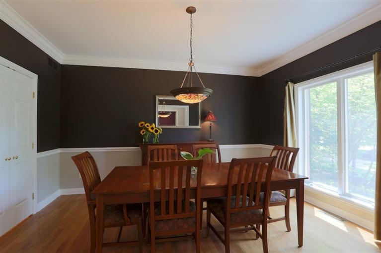 2125 Ridgewood Street Highland, IN 46322 - Photo 3 of 10 767x511