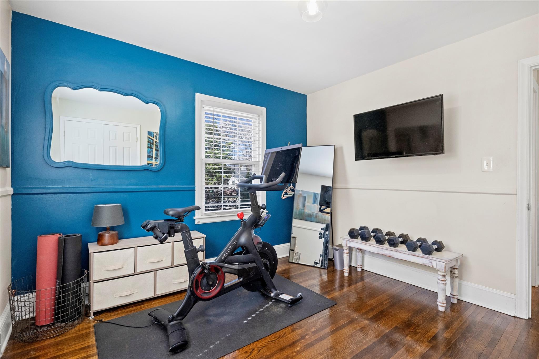 1114 Norland Road Charlotte, NC 28205 - Photo 25 of 36 a living room with furniture and a flat screen tv