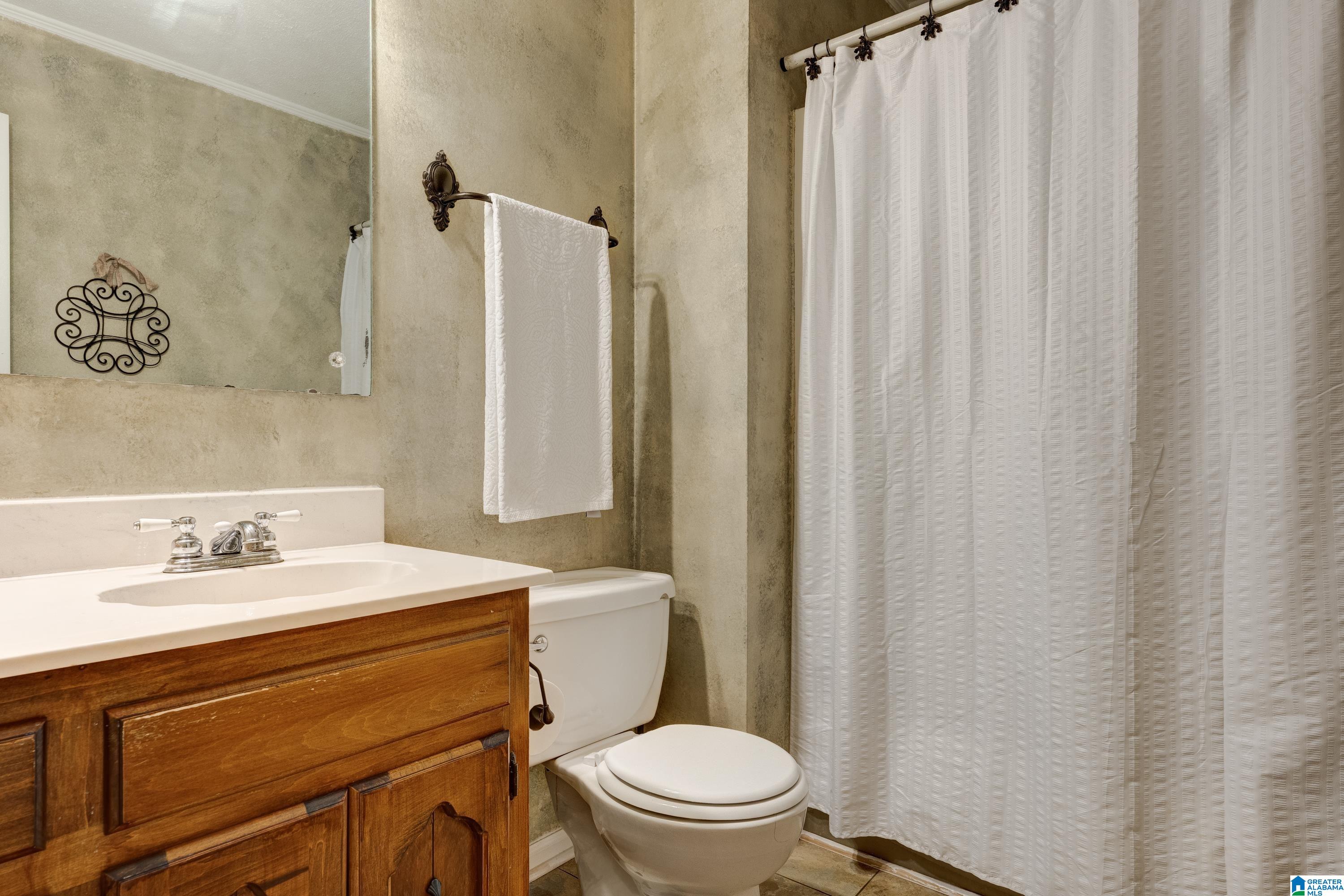 2013 Virginia Lane Bessemer, AL 35023 - Photo 23 of 26