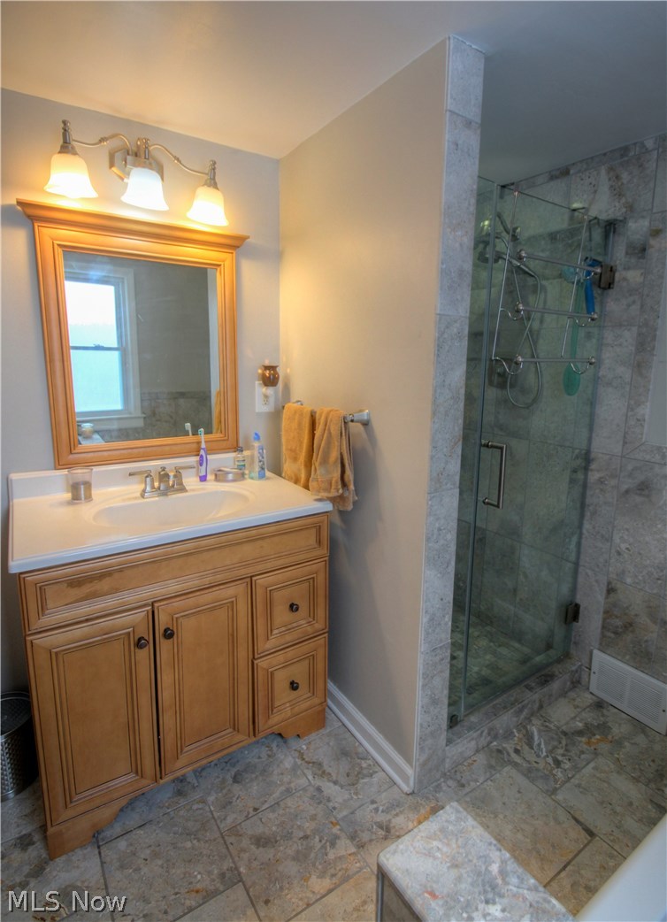 1155 Brainard Road Lyndhurst, OH 44124 - Photo 21 of 31