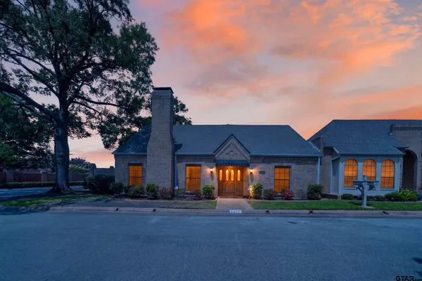 $415,000 | 5417 Carmel Court, Tyler, TX 75703