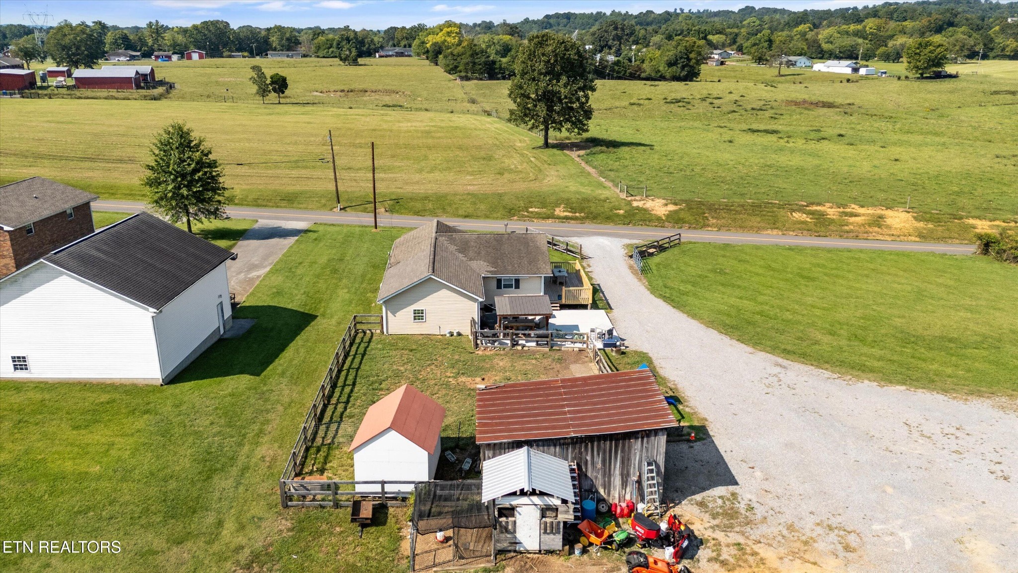 617 County Farm Road Friendsville, TN 37737 - Photo 37 of 42 Gallery Image 37