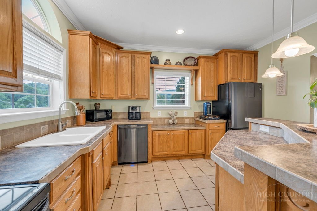 2377 Longhope Road Todd, NC 28684 - Photo 14 of 45