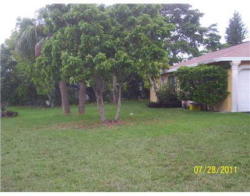 10325 Eastport Court Boca Raton, FL 33428 - Photo 2 of 7 Additional Photo